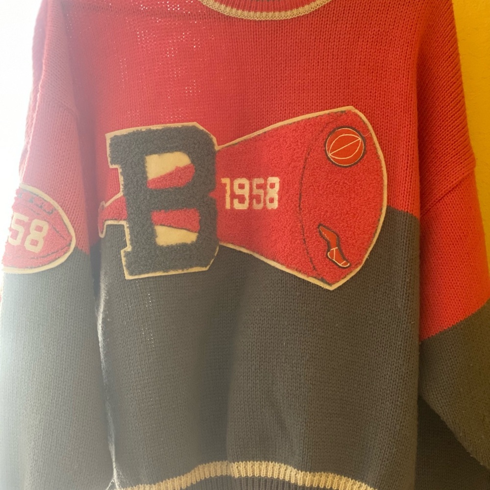 Pink/red and Gray Sweater